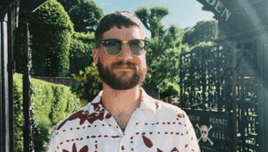De la Creative Direction la Editorial: Cum se Reinventează Profesionații în Advertising